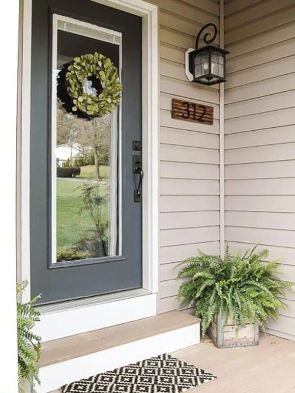 20 Cute And Cool Front Porch Décor Ideas (2022)